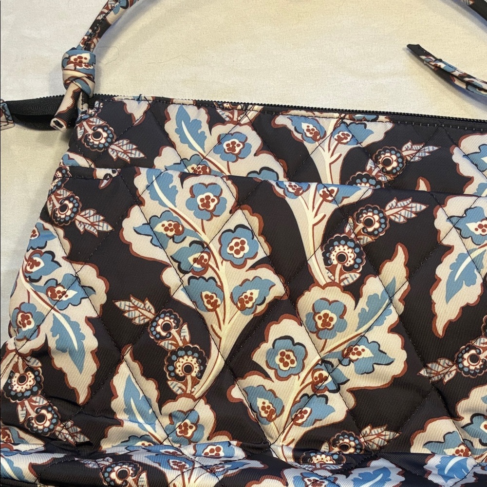 Vera Bradley NWT Original Hipster Light Blue Floral Quilted Crossbody Bag - Picture 11 of 16